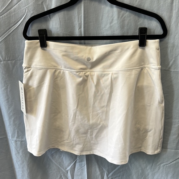 Athleta Volley Skort white, size L, new with tags, never worn - Picture 6 of 9